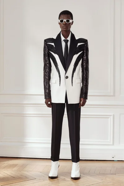 Look 4